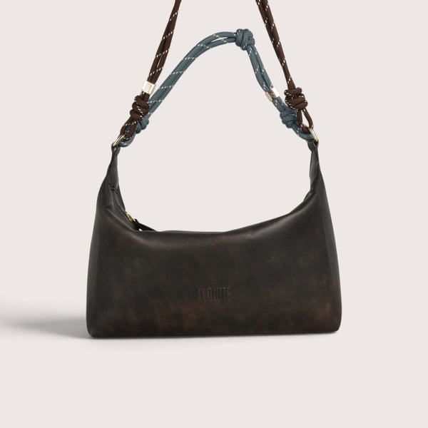 FLÒ POUCH MEDIUM Aged Leather - Brown